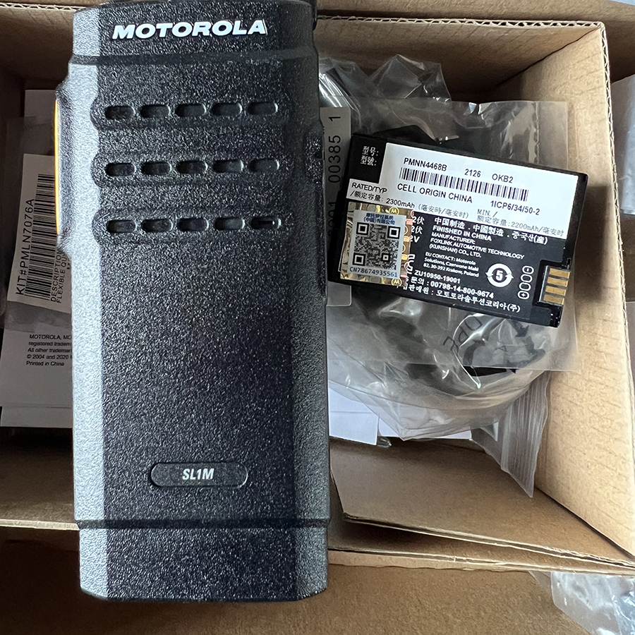 MOTOROLA摩托罗拉SL1M无线对讲系统对讲器小巧终端